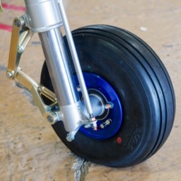 Robin Aicraft DR401 wheels